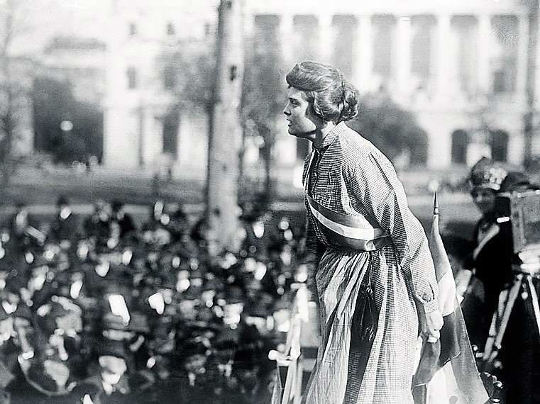 Donne: Suffragetta Lucy