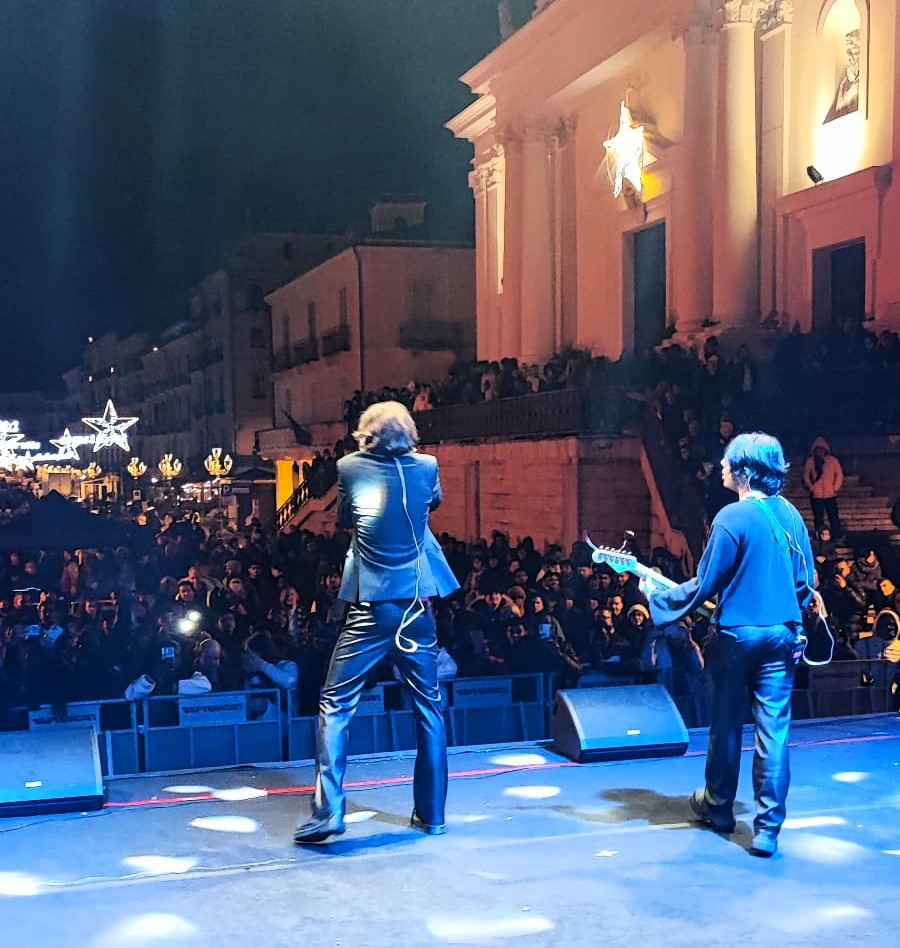 Manuel e Gaia: Esordio sul palco