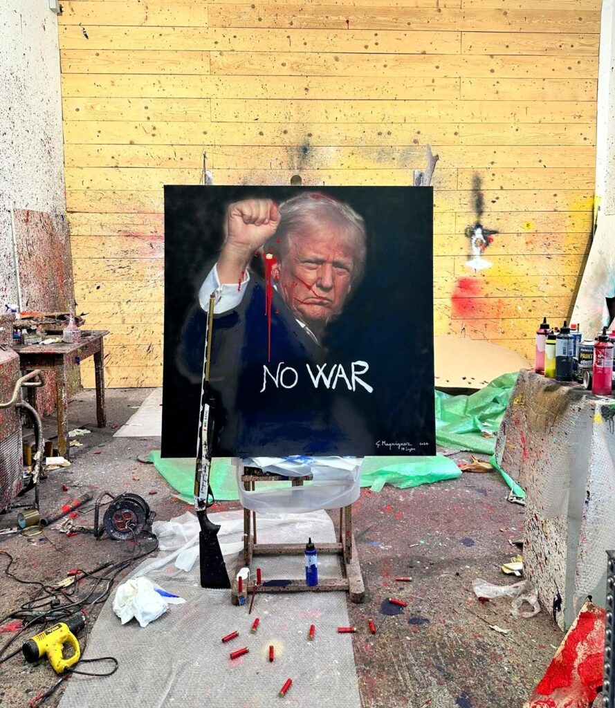 NO WAR: TRump