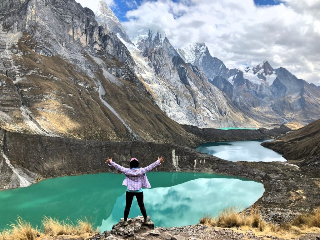 Fuori dal mondo : Lesly a braccia levate