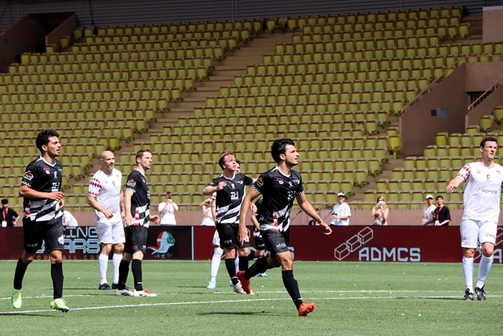 Photogallery - Carl Sainz in azione 