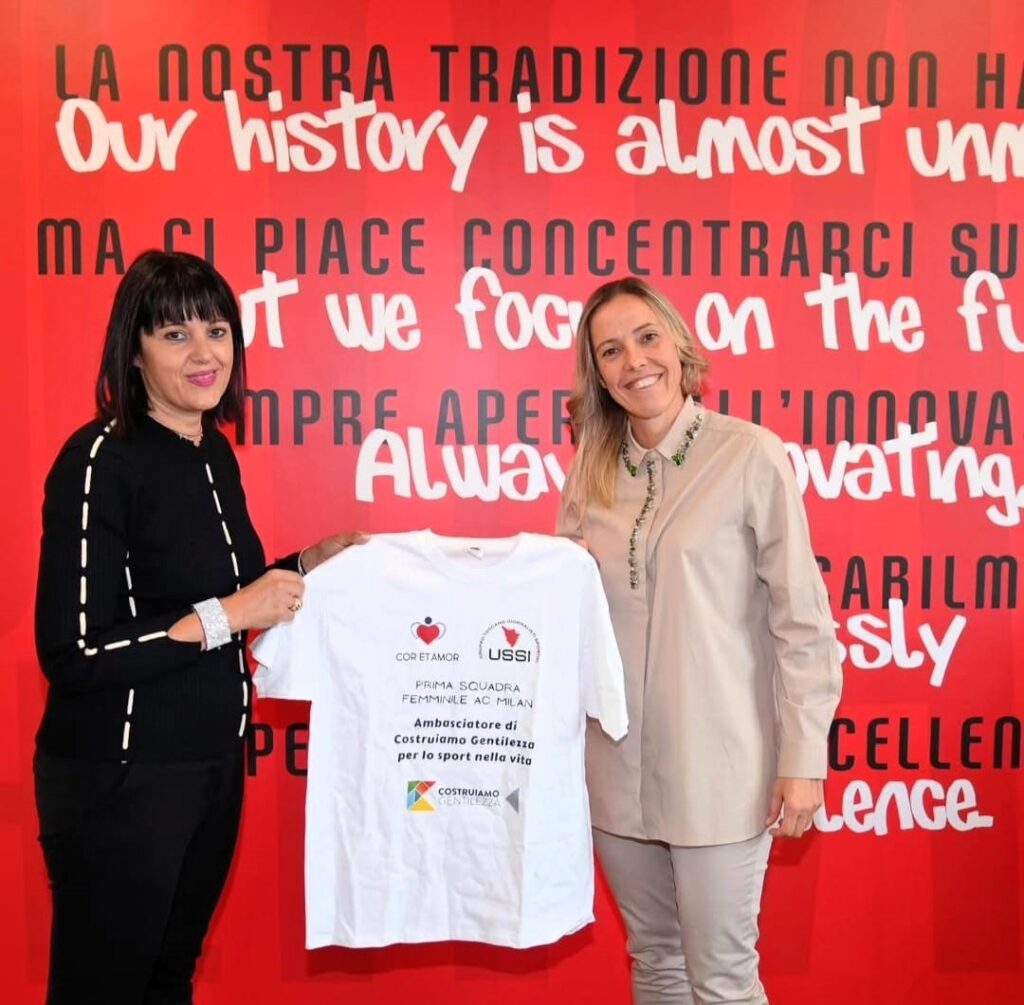 Premio Costruiamo Gentilezza nello Sport - t hirt del premio
