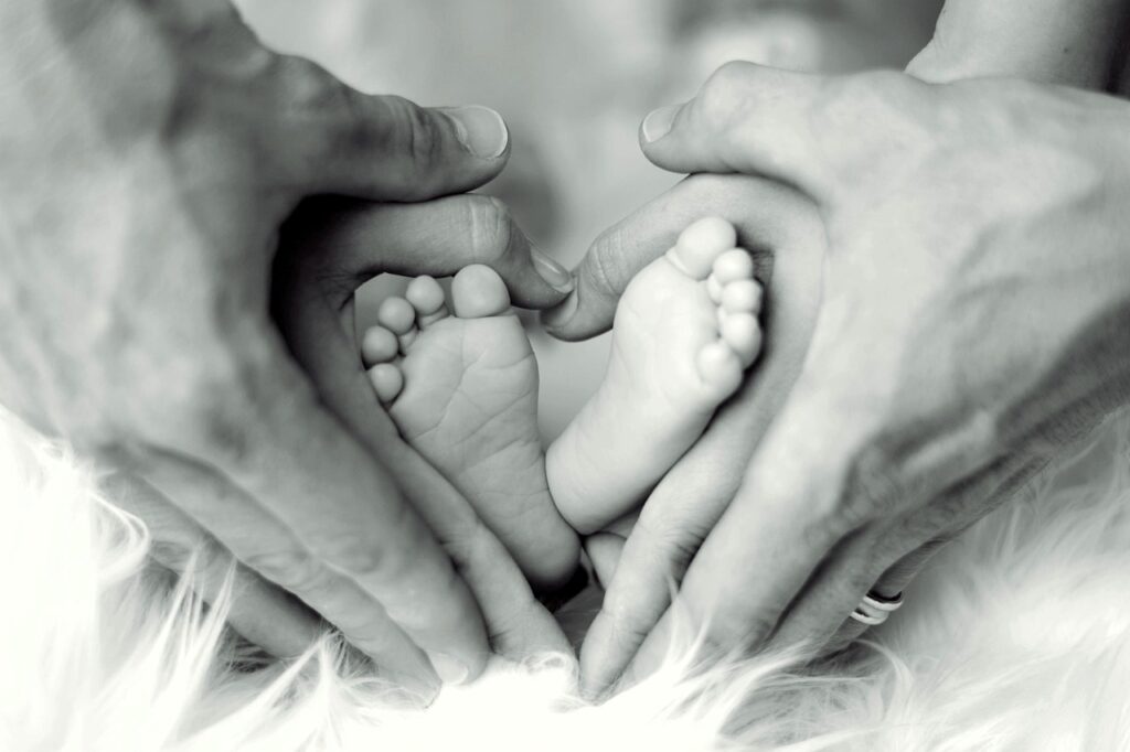 Insegnare a vivere - piedi di bimbo